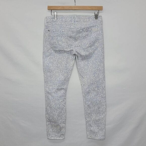 7 for all mankind floral blue and white denim cropped - Picture 11 of 14